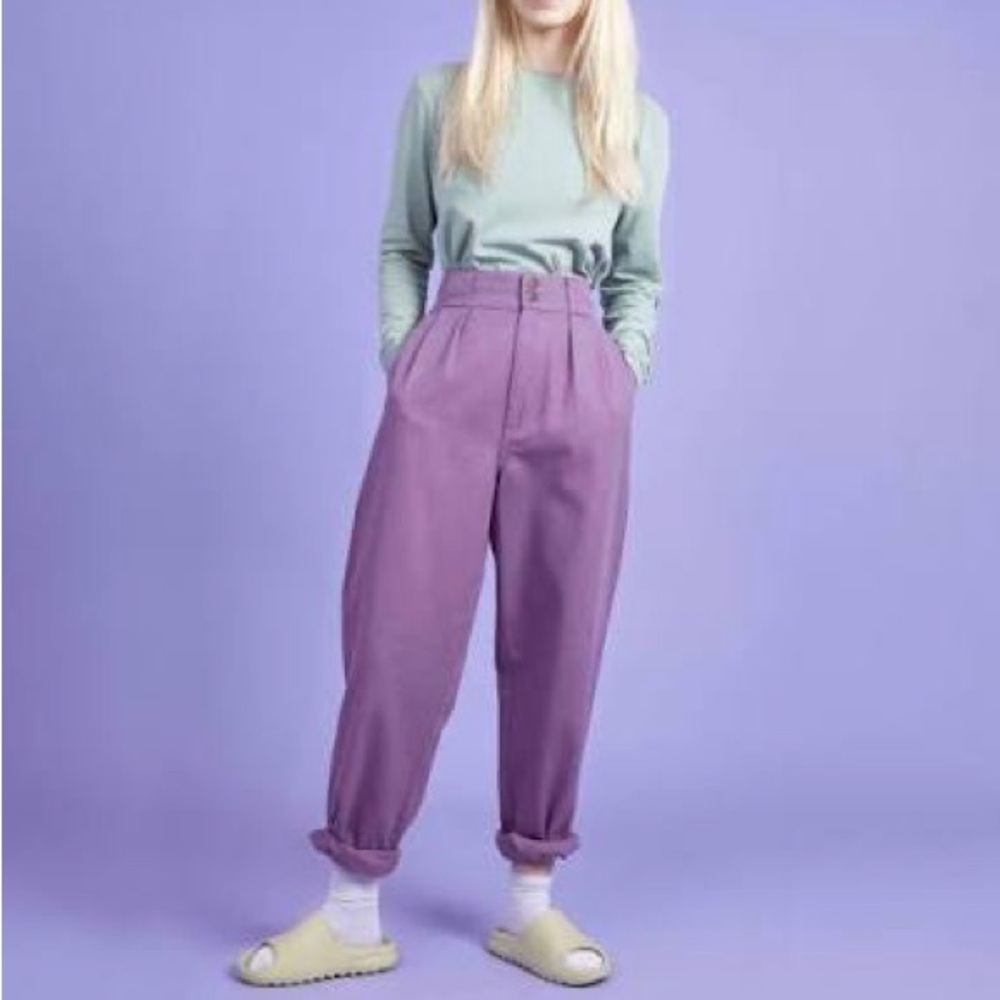Lucy & yak Addison jeans in lilac - Picture 2 of 11